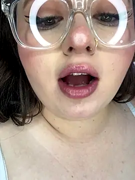 Kitty_Bms_'s cam snapshot