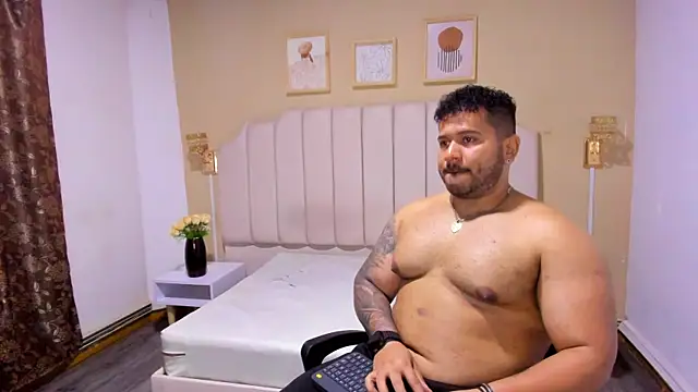 michael_hill1 live sex cam