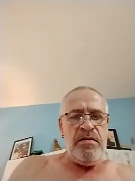 Alleinzuhause live sex cam