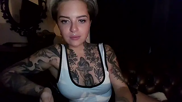 Rubyrichhxo live sex cam