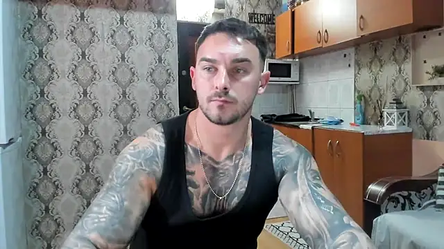 Jonmusclemaster live sex cam