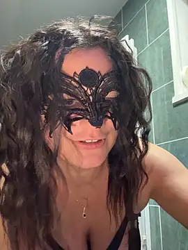 LoveSperm75 live sex cam