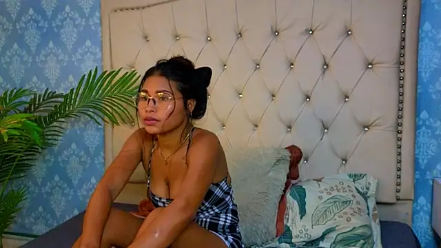 Miaa_Collinss's cam snapshot