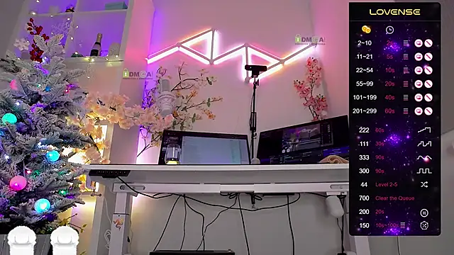 Elena-Marilyn's cam snapshot