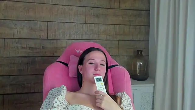 KristinaBellini's cam snapshot