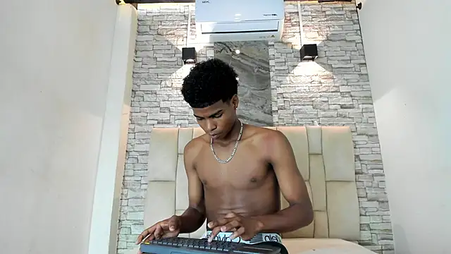 XAVI_LEE's cam snapshot