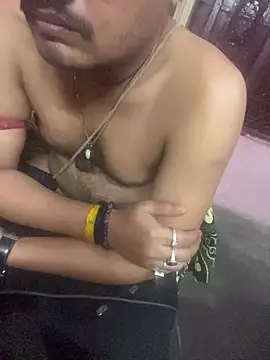 Saxymood1111's cam snapshot