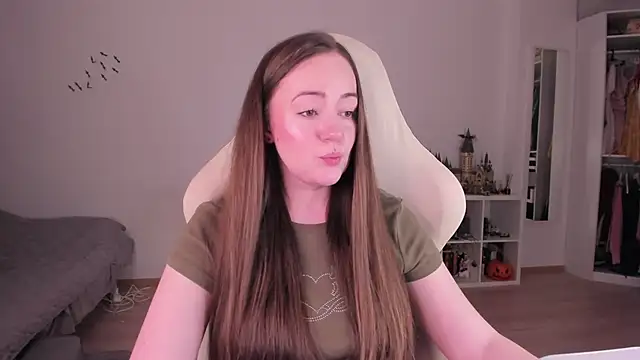 WalkingGirl live sex cam