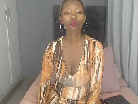 ORCHIDAFRICA's cam snapshot