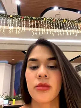 BellaLeclair's cam snapshot