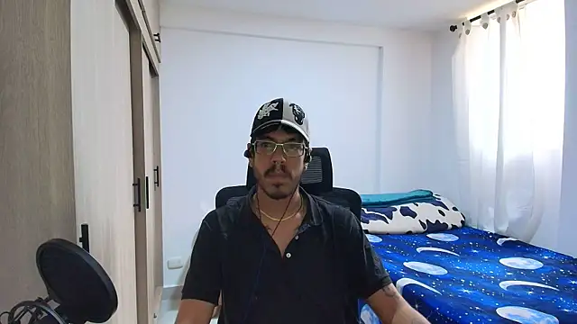 naitt_'s cam snapshot