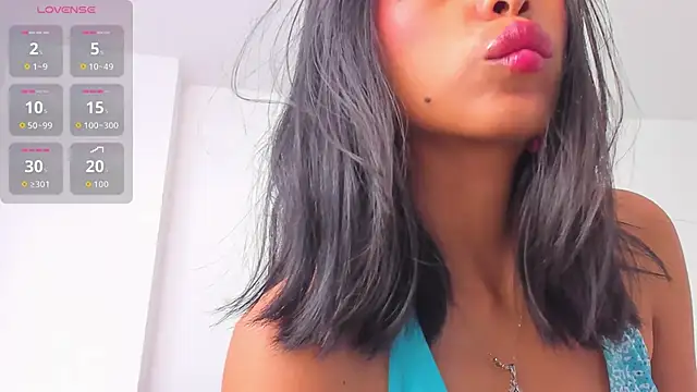 Kittysweett1 live sex cam