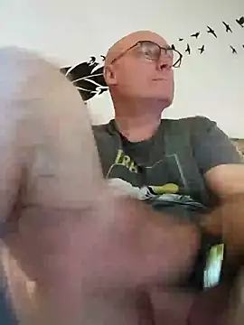 bogland33's cam snapshot