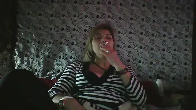 Lia_Ray's cam snapshot