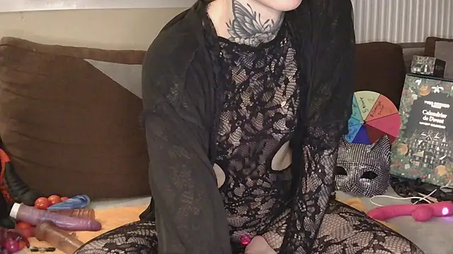 liloucamchaudee's cam snapshot