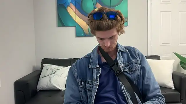 greekmythics's cam snapshot