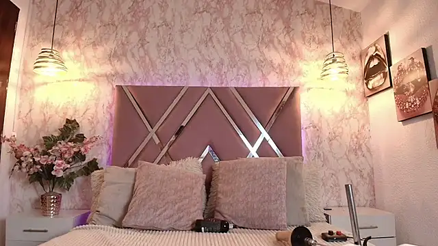 Aliice1_'s cam snapshot