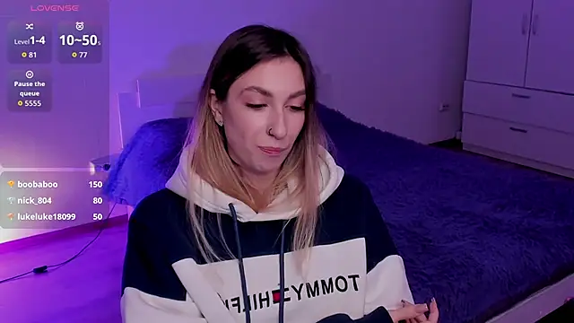 Alexis_Winx's cam snapshot