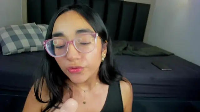 NicoletCherry__'s cam snapshot