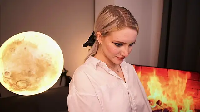 DorthaDunt live sex cam