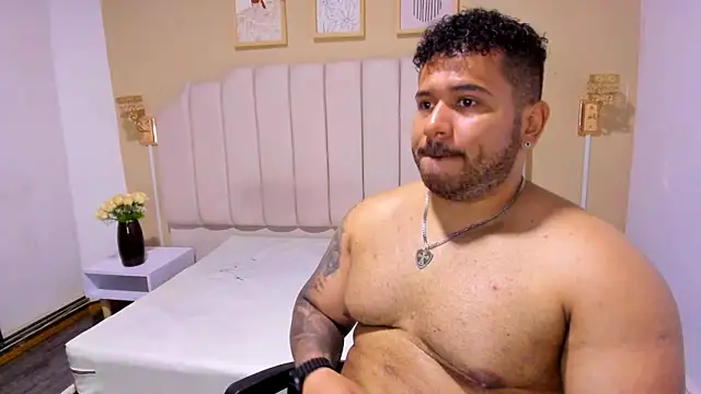 michael_hill1 live sex cam