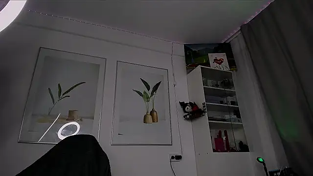 yoi_mika live sex cam