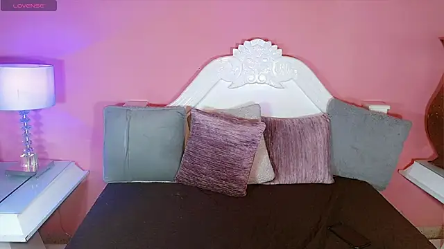 _IsabellaRousse live sex cam