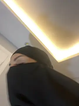 Amberonee31 live sex cam