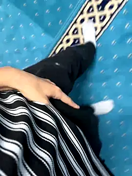 Aden_P2 live sex cam