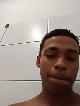 Negok1ng17cm live sex cam