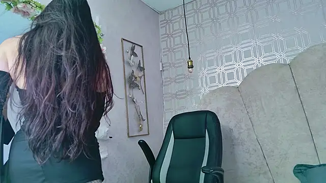 abby_saenz_2025's cam snapshot