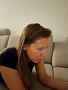 Nova-Lee live sex cam