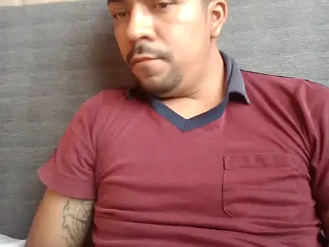 Jhon_Hot69's cam snapshot