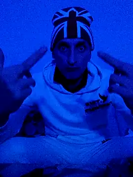 ANGELSANTAMARIA-'s cam snapshot