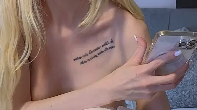 JuliaJuliette live sex cam