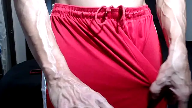 ThickD2C live sex cam