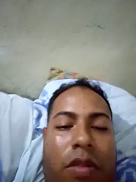 AlkalineCalmness's cam snapshot