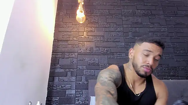 bruno_miller_'s cam snapshot