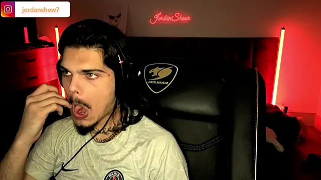 JordanShow's cam snapshot