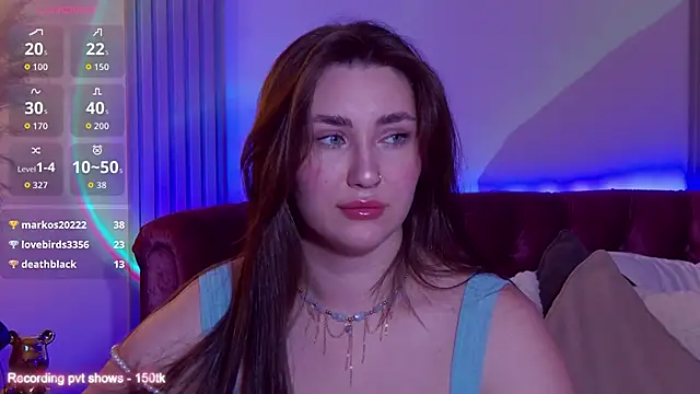 KiraBarlows live sex cam