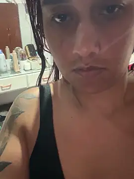 Cafeziitha02 live sex cam