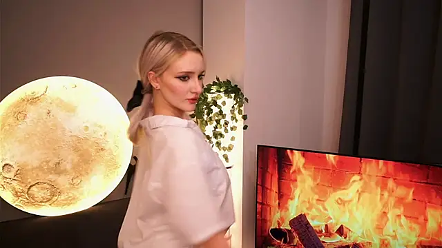 DorthaDunt's cam snapshot