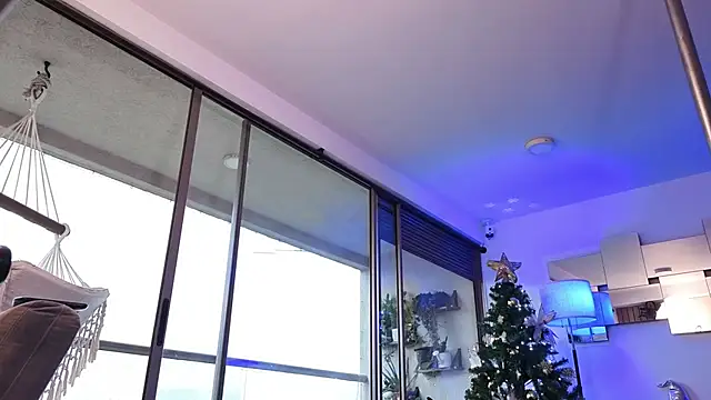 mandi4pole_ live sex cam