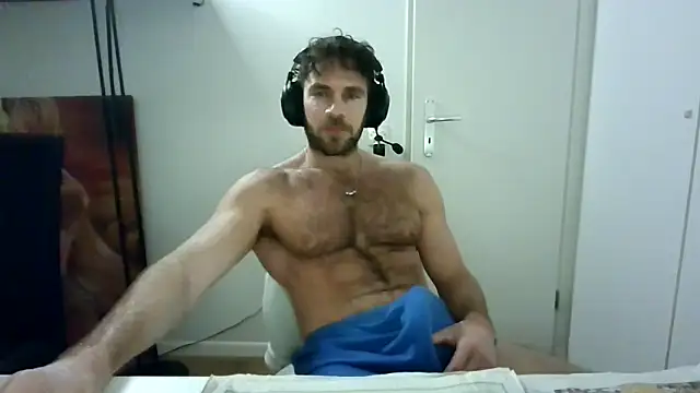 alpha-hunk live sex cam