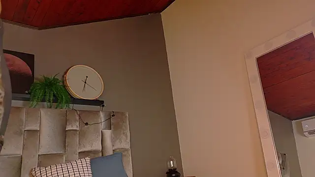 nahomi_campbell live sex cam