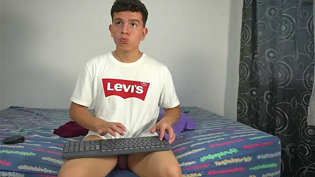 Max_ethan5 live sex cam