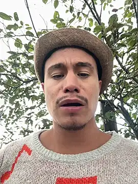 DominickVegas live sex cam