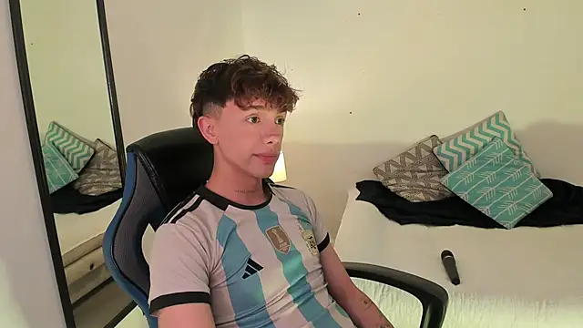 Tomy_Rox live sex cam