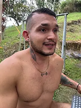 Marco_Vega live sex cam