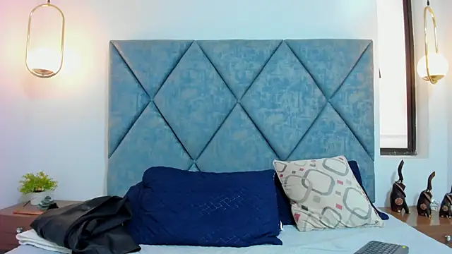 Lilith_Zamara live sex cam